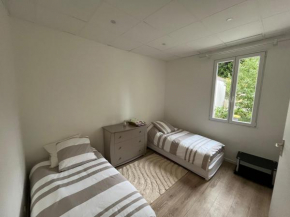 Quiet apartment area